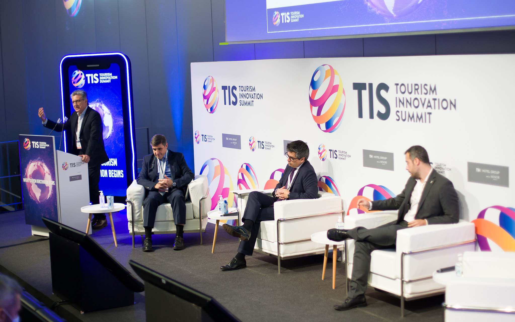 Tourism Innovation Summit 2021 is back physically in Seville with a top-notch line up of travel leaders Ryanair, Accor, Vueling, LATAM Airlines, Hilton, Expedia, PATA or WTTC 