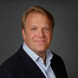 Sascha Gill