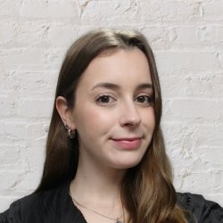 Andrea Santiago